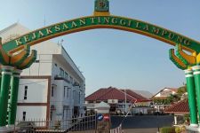 Kejati Lampung Stop Pemeriksaan Saksi Dugaan Kasus Korupsi Dana Hibah KONI, Berikut 86 Daftar Namanya - JPNN.com Lampung