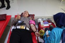 Dalam Rangka HUT Bhayangkara, Polresta Bantu Masyarakat dengan Menyumbangkan Darah - JPNN.com Lampung