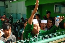 Suasana Kantor Pusat Khilafah Seusai Pimpinan Khilafatul Muslimin Ditangkap - JPNN.com Lampung