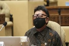 Ternyata Pemerintah Tidak Memberhentikan Honorer Secara Masal, Begini Penjelasan MenPan-RB - JPNN.com Lampung