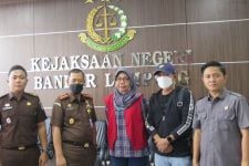 Kejari Bandar Lampung Tangkap DPO di Bakauheni, Pelaku Seorang Perempuan  - JPNN.com Lampung