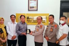 Kapolresta Bandar Lampung Mendatangi Kantor Bawaslu, Bahas Apa? - JPNN.com Lampung