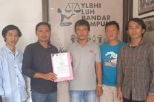 Keluarga Korban Anak yang Meninggal Dunia di Lapas LPKA Bandar Lampung Mendatangi Kantor LBH - JPNN.com Lampung