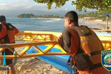 2 Nelayan Warga Pesisir Barat Hilang Saat Berlayar, Basarnas Lampung Melakukan Tindakan - JPNN.com Lampung