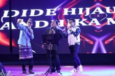 Gubernur Lampung Arinal Djunaidi Duet dengan Andika Kangen Band, Lihat Tuh - JPNN.com Lampung