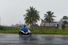 Info BMKG Lampung, Berikut Wilayah yang Mengalami Cuaca Ekstrem Pagi Hingga Dini Hari - JPNN.com Lampung