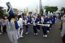 Menjelang HUT ke-77 RI, Provinsi Lampung Gelar Pawai Marching Band, Lihat Tuh Pesertanya - JPNN.com Lampung