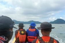 Warga Tanggamus Hilang Terseret Arus Saat Memancing, Ditemukan Pakaian dan Tangkapan Ikan - JPNN.com Lampung