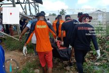 Mayat Laki-laki Ditemukan Mengapung di Sungai, Mungkin Anda Kenal, Ini Identitasnya  - JPNN.com Lampung