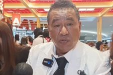 Hotman Paris Menyarankan Hal Ini untuk Membongkar Motif Pembunuhan Brigadir J  - JPNN.com Lampung