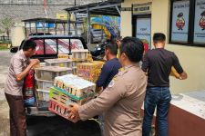 KSKP Memberhentikan Kendaraan di Pelabuhan Bakauheni, Puluhan Keranjang Diamankan, Ternyata Isinya - JPNN.com Lampung