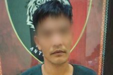 Pria Ini Sudah Bikin Resah Masyarakat, Polisi Langsung Mengamankan, Lihat Tuh Mukanya  - JPNN.com Lampung