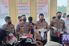 2 Penambang Pasir Ilegal di Lampung Diamankan Polisi - JPNN.com Lampung