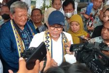 Pengrajin Tahu Tempe Mengeluhkan Harga Kedelai Mahal, Mendag Zulhas Merespons Begini - JPNN.com Lampung