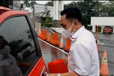 Mantan Kepala DLH Kota Bandar Lampung Bungkam Saat Diwawancarai Wartawan - JPNN.com Lampung