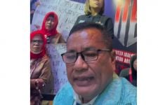 Dana Pensiunan Guru Honorer di Bandar Lampung Ternyata Ditangguhkan Oleh Koperasi Betik Gawi  - JPNN.com Lampung