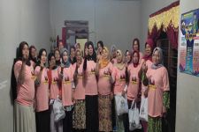 Mak Ganjar Lampung Gelar Pengajian Doakan Masa Depan Indonesia - JPNN.com Lampung