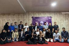 Ganjar Milenial Adakan Sharing Session Bareng Mahasiswa di Lampung Barat, Bahas Pemimpin 2024 - JPNN.com Lampung