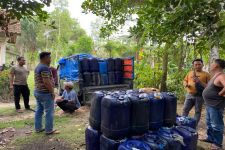 Polisi Bongkar Penyelewengan BBM Bio Solar di Lampung Timur  - JPNN.com Lampung