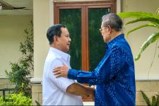 Pagi Ini, Prabowo Subianto Datang ke Cikeas Menemui SBY dan Meminta Doa Restu - JPNN.com Lampung