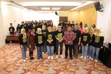 Istri Gubernur Lampung Sampaikan Dampak Negatif Rokok bagi Remaja - JPNN.com Lampung