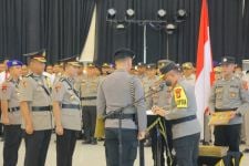 Irjen Pol Helmy Santika Pimpin Sertijab PJU Polda Lampung, Berikut Nama-namanya  - JPNN.com Lampung