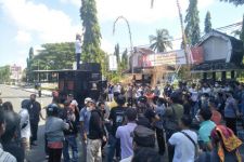 Kasus Korban Begal yang Jadi Tersangka di NTB: Polres Lombok Tengah Digerudug Massa - JPNN.com NTB