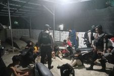 12 Pemuda Kota Bima Ditangkap, Polisi Amamkan Panah - JPNN.com NTB