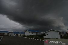 Cuaca NTB Hari Ini: Hujan Sedang dan Petir, Waspada ya - JPNN.com NTB