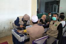 Warga Lombok Tengah Remehkan Vaksinasi Booster, Dinkes Stok 30 Ribu Dosis - JPNN.com NTB