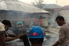 Belasan Rumah Warga di Sumbawa Ludes Terbakar, Kerugiannya Bikin Sakit Hati - JPNN.com NTB