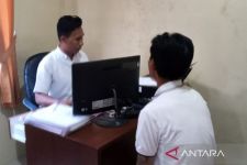 Ayah Kandung Lecehkan Anak Sendiri di Mataram, Polisi Amankan Pelaku - JPNN.com NTB