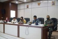 BBM Naik, 104 Keluarga di Lombok Timur Terima BLT - JPNN.com NTB