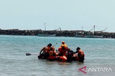 Penumpang Kapal Tercebur ke Laut, Sedang Menuju Lombok - JPNN.com NTB
