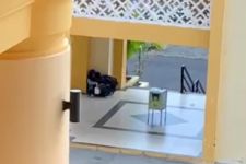 Video Viral! Adegan Ciuman 2 Pelajar di Islamic Center - JPNN.com NTB