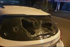 Viral! Mobil Warga Dilempar saat Nyongkolan di Lombok Tengah - JPNN.com NTB