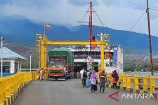 Tarif Penyeberangan Lombok-Sumbawa Naik? Awas PHK Besar-besaran - JPNN.com NTB