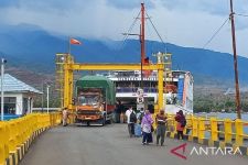 Tarif Penyeberangan Lombok-Sumbawa Naik - JPNN.com NTB
