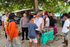 Orang Hilang di Pantai Mawun, Terseret Ombak Saat Mencari Kerang - JPNN.com NTB