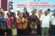 Kabar Gembira dari Bunda Ruth Naomi Buat Guru PAUD di Biak, Simak - JPNN.com Papua