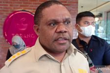 Bupati Hermus Bicara Soal BBM Bersubsidi, Begini Kalimatnya - JPNN.com Papua