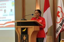 Elpina Kogoya Wandik Resmi Menjabat Ketua PMI Kabupaten Puncak - JPNN.com Papua