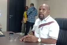 Eks Ketua Panitia Harian PON XX Papua Yunus Wonda Membantah Keras Pernyataan Mahfud MD - JPNN.com Papua