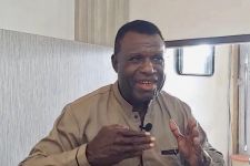 Ketua LMA Menyoroti Sikap Barnabas Suebu dan Lukas Enembe Ketika Terjerat Kasus Korupsi - JPNN.com Papua