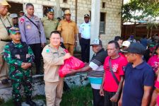 Kabar Terbaru dari Penjabat Bupati Soal Warga Korban Konflik di Kisor Raya Papua Barat 2021 - JPNN.com Papua