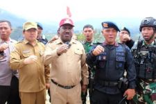 HUT Brimob, Begini Pesan Bupati Puncak Willem Wandik - JPNN.com Papua
