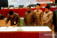 DPR Papua Barat Tetapkan RAPBD 2023, Nih Perinciannya - JPNN.com Papua