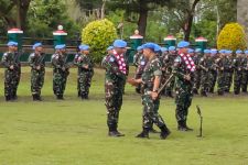 Hari Pertama Berdinas, Danrem 174 Merauke Kolonel Agus Widodo Lakukan Ini - JPNN.com Papua