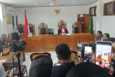Praperadilan Plt Bupati Mimika Ditolak, Kuasa Hukum Merespons - JPNN.com Papua