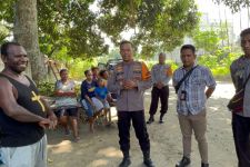 Warga Kampung Komba Apresiasi Kinerja Aparat Kepolisian - JPNN.com Papua